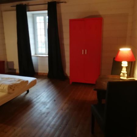 Gite Des Vieilles Rues Omonville-la-Rogue Екстериор снимка